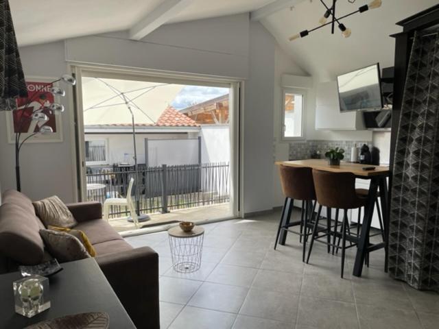 Pouvant Accueillir 4 Personnes * Anglet