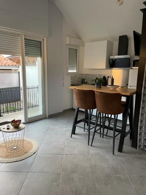 Pouvant Accueillir 4 Personnes * Anglet